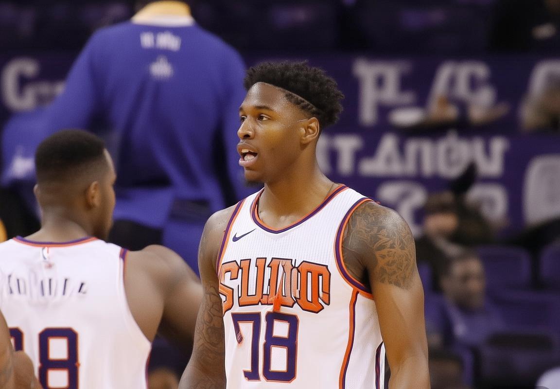 菲尼克斯太阳休赛期补强锁定控球后卫，科比·怀特成关键交易目标